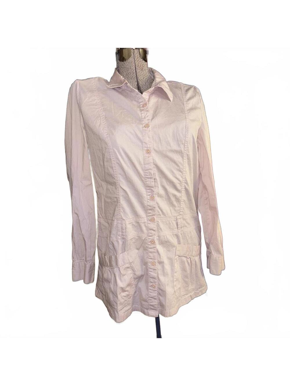 Y2K Voice 💋 Pink cotton & spandex button up shirt with pockets